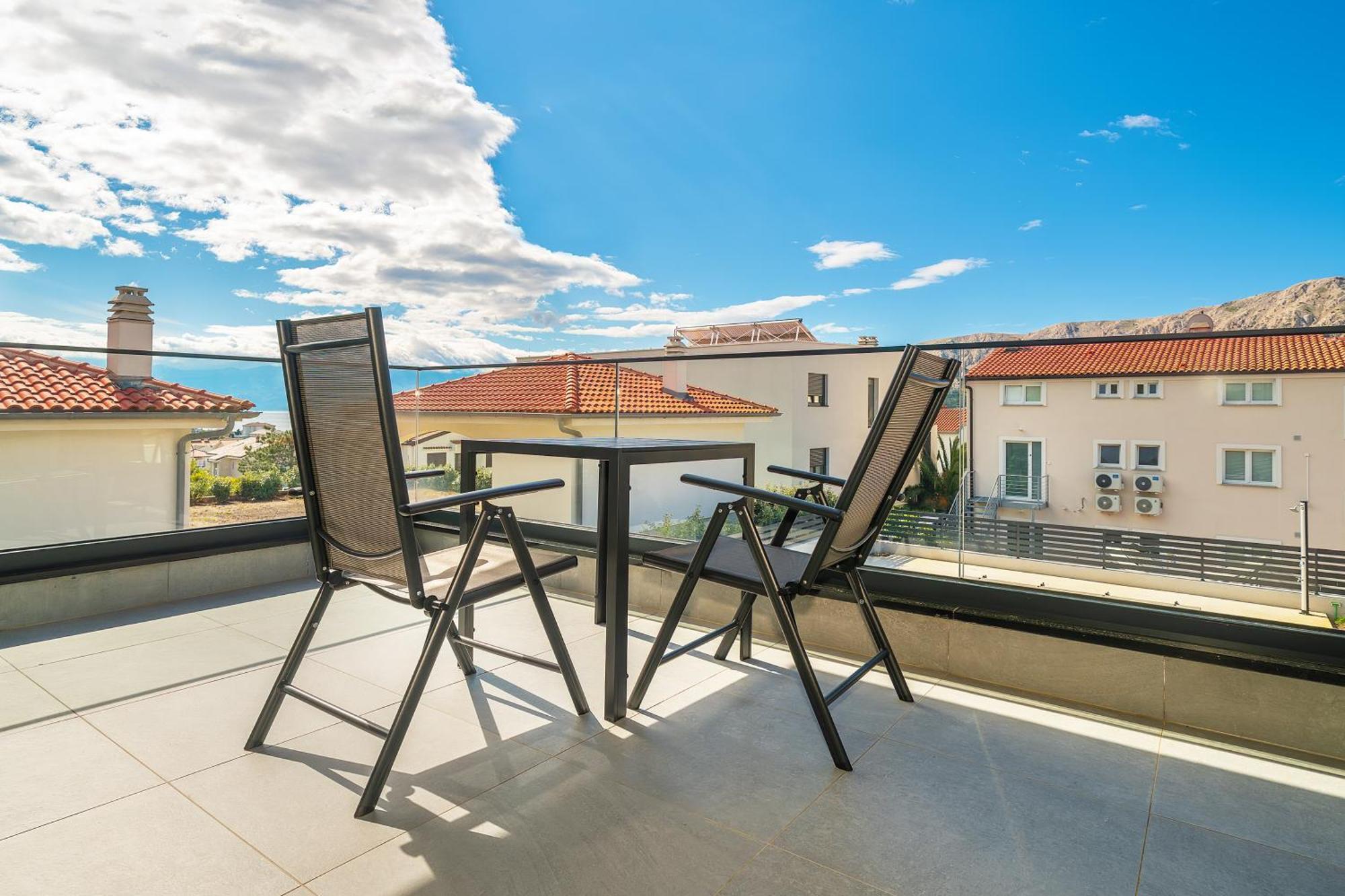 Poolside Apartments Anabella Baška Eksteriør billede