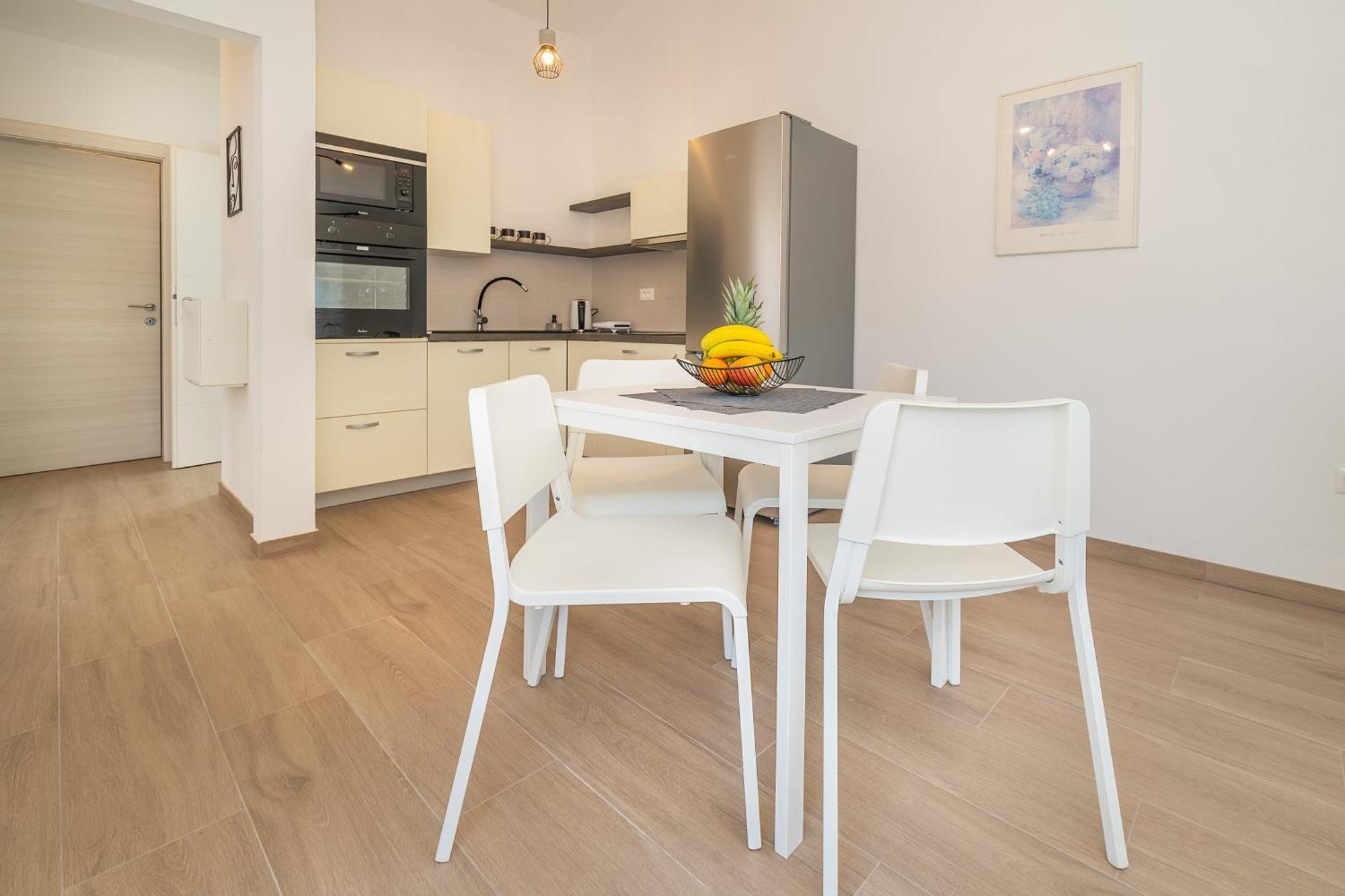 Poolside Apartments Anabella Baška Eksteriør billede