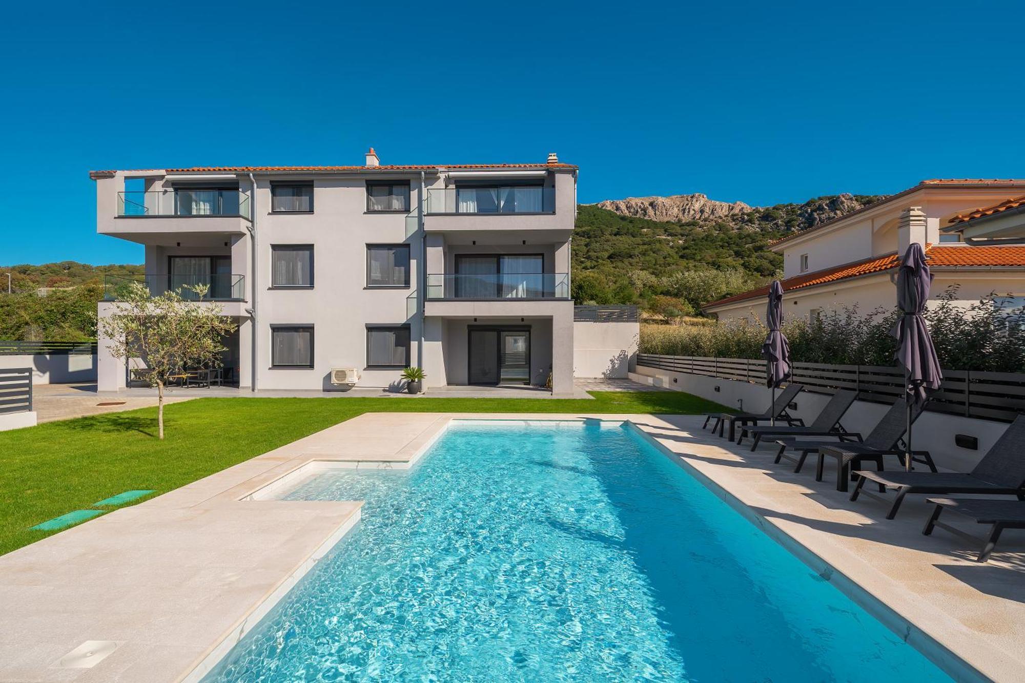 Poolside Apartments Anabella Baška Eksteriør billede